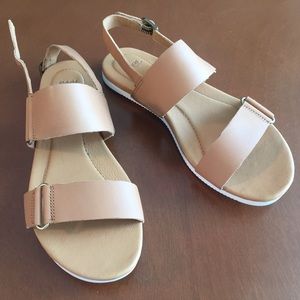 Leather strap sandals NIB